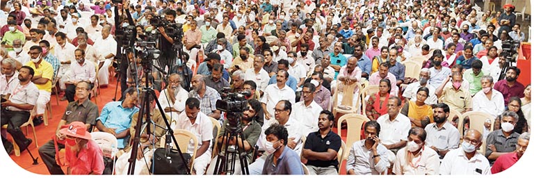  സി എച്ച് കണാരൻ നഗറിൽ നടത്തിയ സാംസ്കാരിക സമ്മേളനത്തിൽ പങ്കെടുത്തവർ