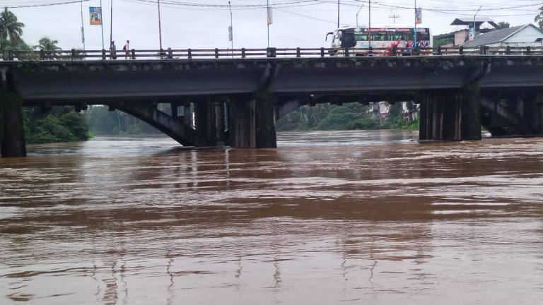 മൂവാറ്റുപുഴയാർ